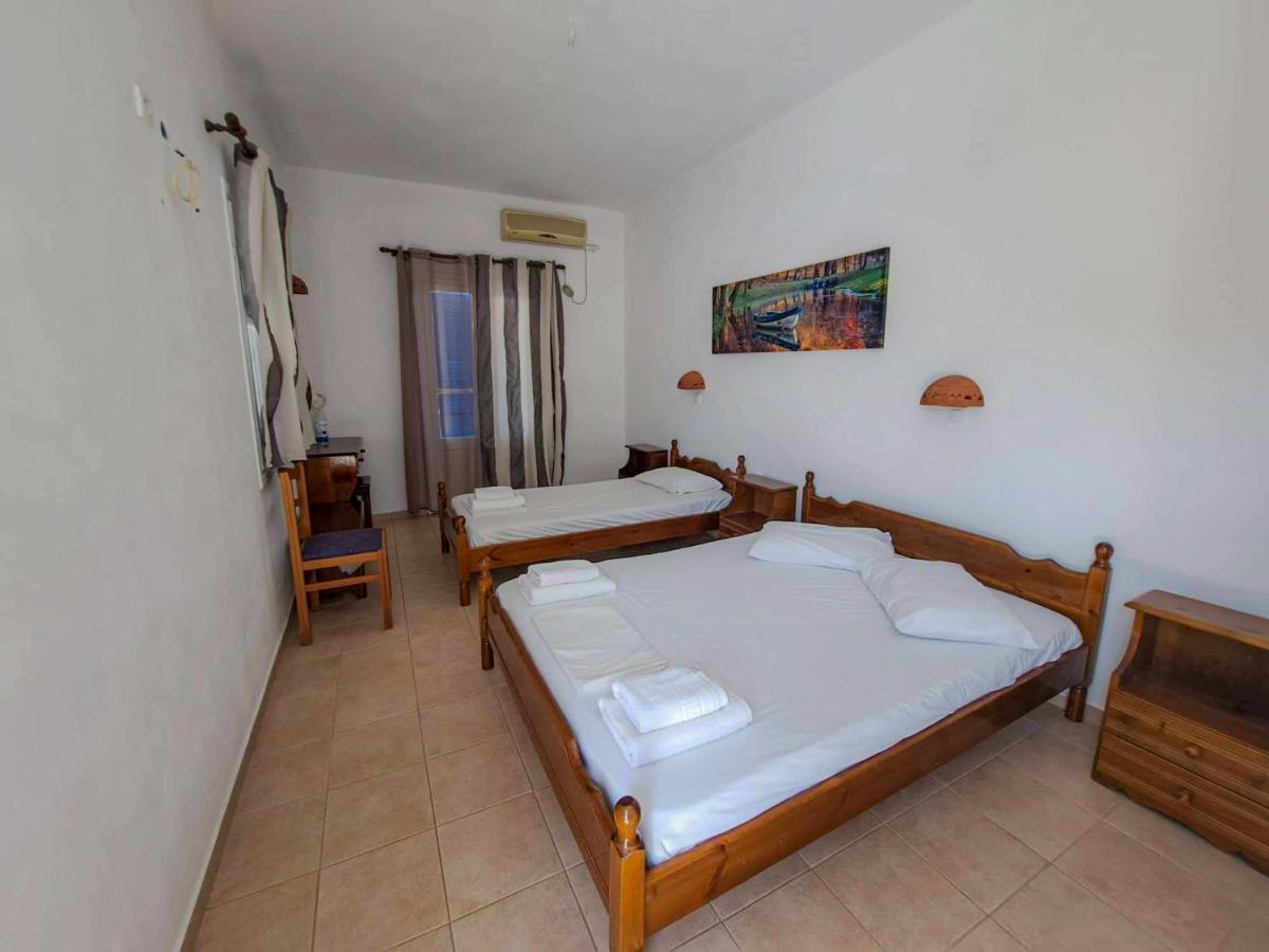 Hotel Sifneiko Arxontiko à Fáros Chambre photo